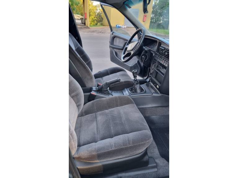 CHEVROLET - OMEGA - 1992/1993 - Verde - Sob Consulta