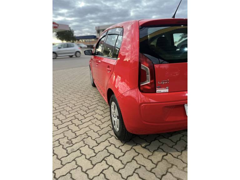 VOLKSWAGEN - UP - 2014/2015 - Vermelha - R$ 29.900,00