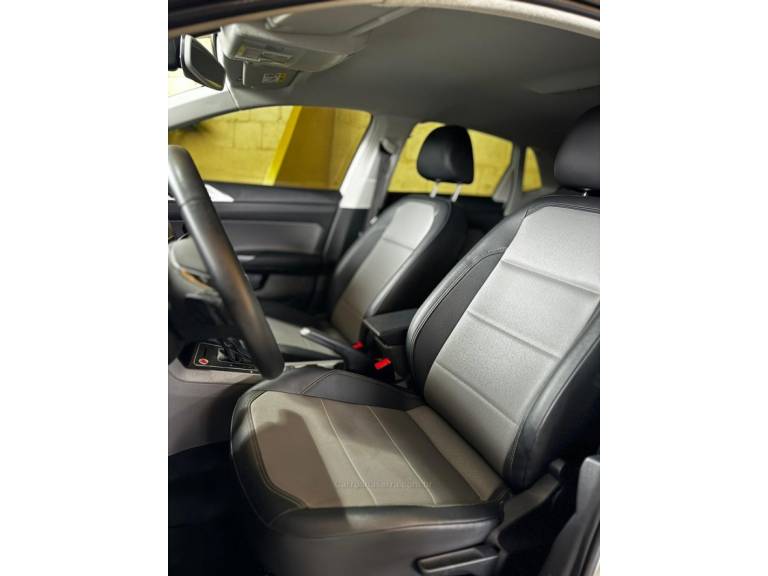 VOLKSWAGEN - POLO - 2021/2021 - Branca - R$ 84.900,00
