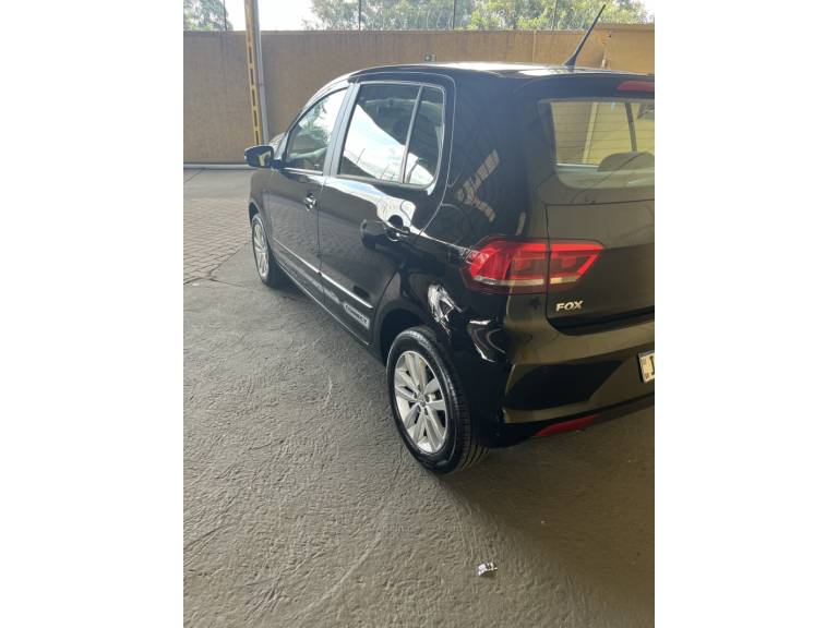 VOLKSWAGEN - FOX - 2019/2019 - Preta - R$ 60.900,00