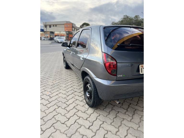 CHEVROLET - CELTA - 2012/2013 - Cinza - R$ 30.900,00