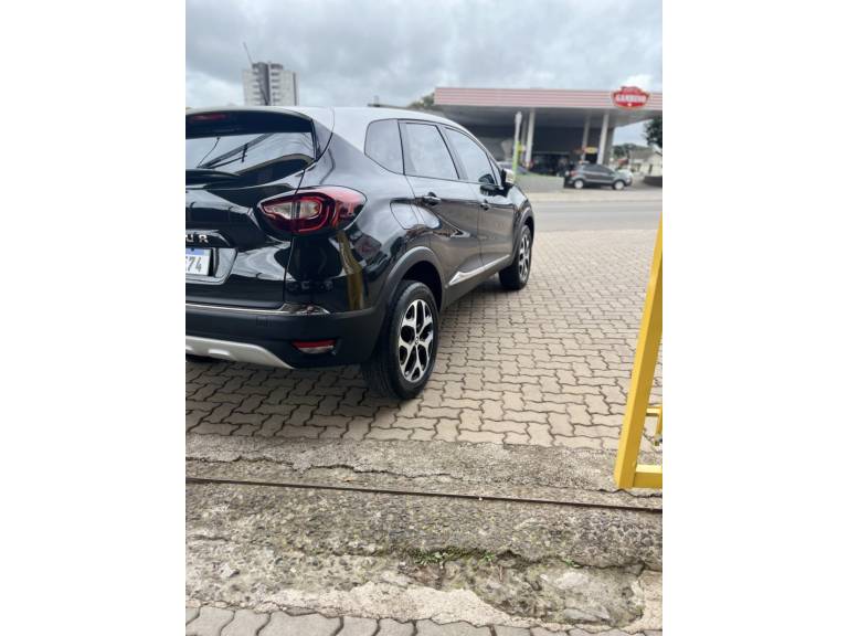 RENAULT - CAPTUR - 2021/2021 - Preta - R$ 88.900,00