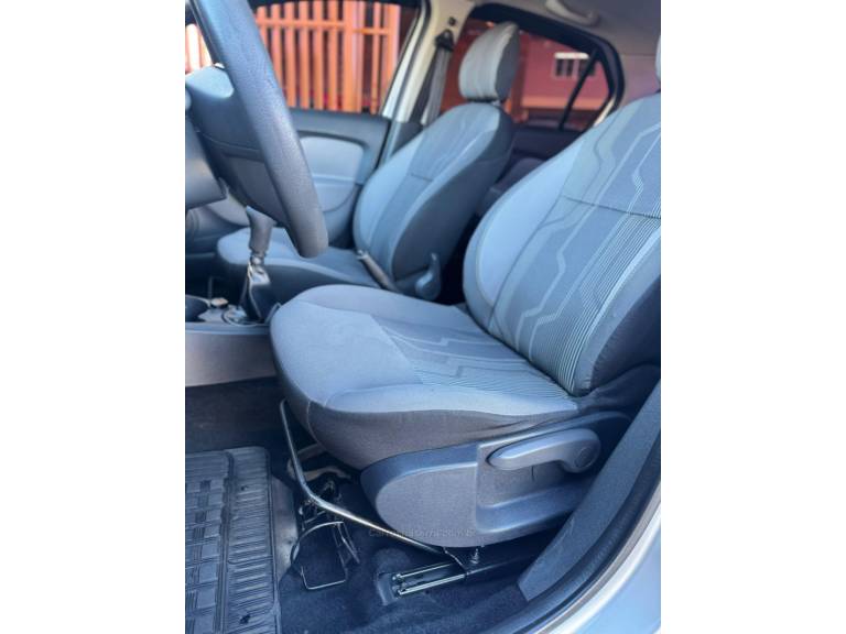 RENAULT - LOGAN - 2014/2014 - Prata - R$ 39.900,00