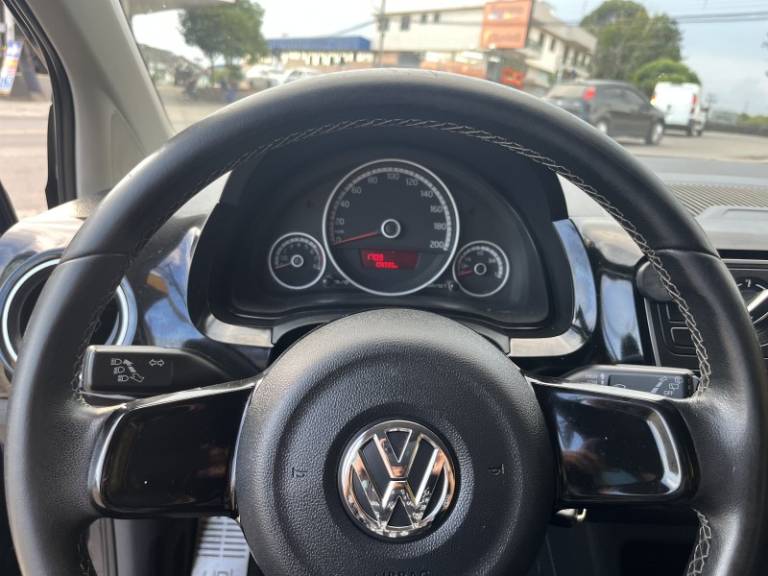 VOLKSWAGEN - UP - 2014/2015 - Azul - R$ 45.900,00