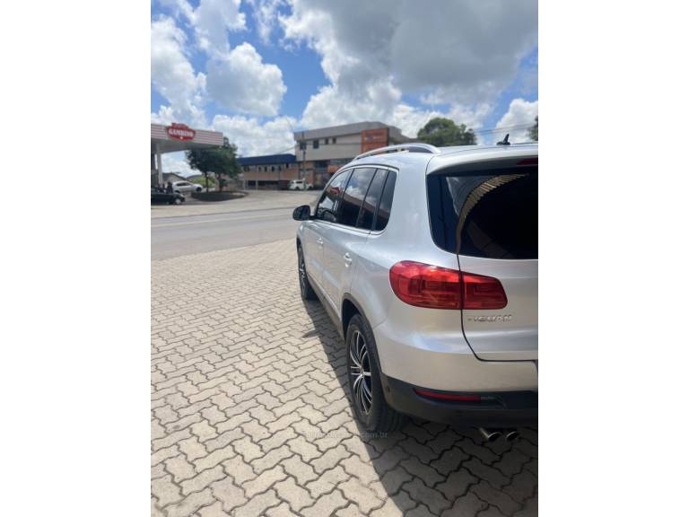 VOLKSWAGEN - TIGUAN - 2011/2012 - Prata - R$ 53.900,00