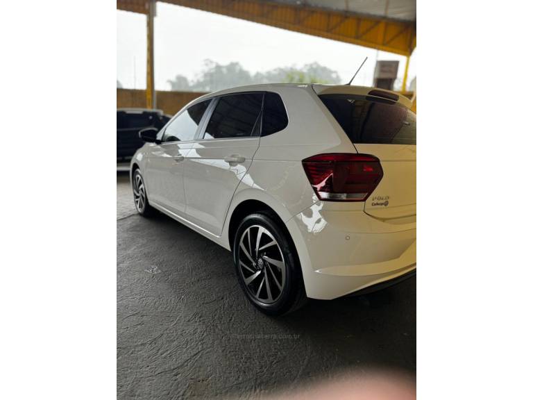VOLKSWAGEN - POLO - 2021/2021 - Branca - R$ 84.900,00