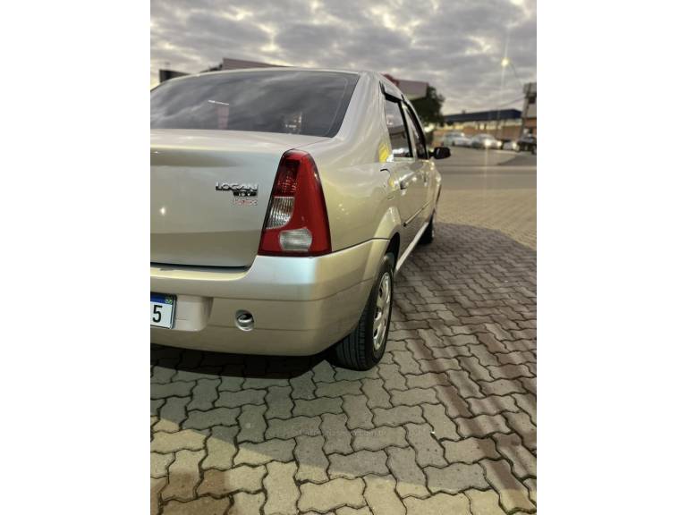 RENAULT - LOGAN - 2008/2009 - Prata - R$ 22.900,00