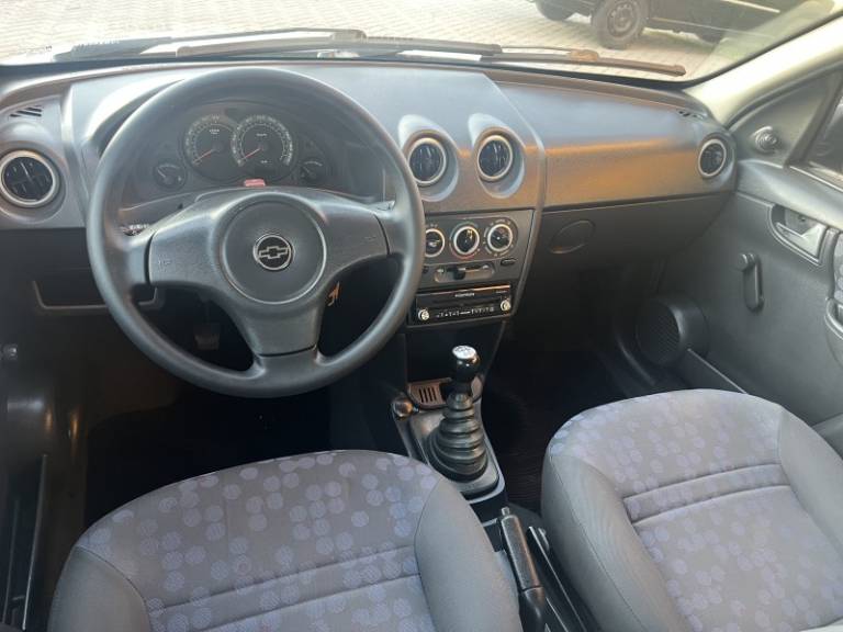 CHEVROLET - PRISMA - 2009/2009 - Prata - R$ 26.900,00