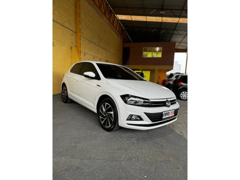 VOLKSWAGEN - POLO - 2021/2021 - Branca - R$ 84.900,00