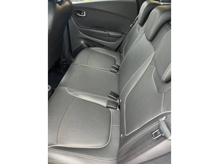RENAULT - CAPTUR - 2021/2021 - Preta - R$ 88.900,00