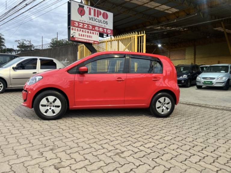VOLKSWAGEN - UP - 2014/2015 - Vermelha - R$ 29.900,00