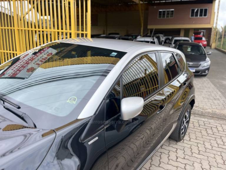 RENAULT - CAPTUR - 2021/2021 - Preta - R$ 88.900,00