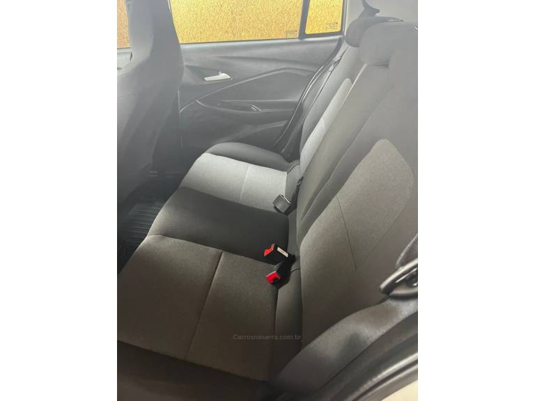 CHEVROLET - ONIX - 2020/2021 - Branca - R$ 59.900,00